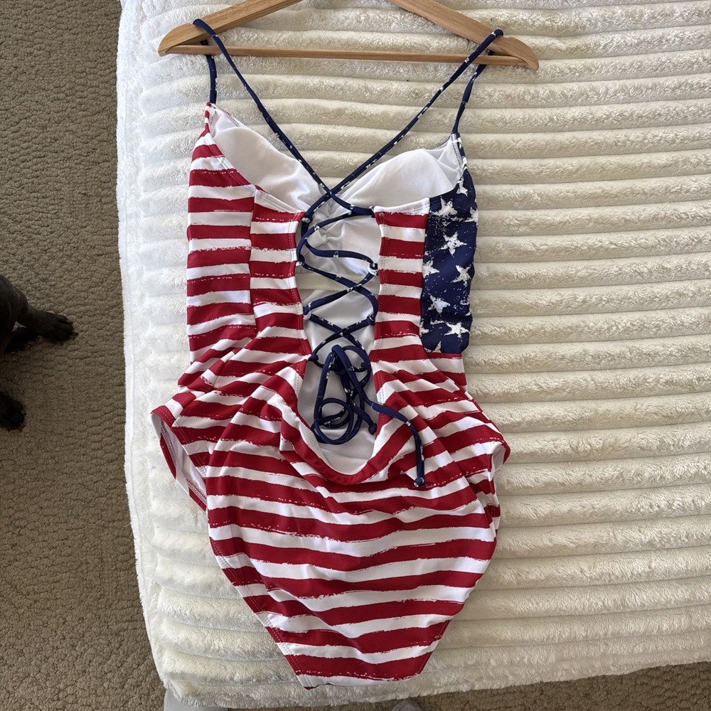 Xhilaration Womens Sz XL One Piece Swimsuit American Flag Patriotic - Picture 2 of 2